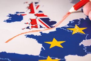 620x330_Hand-drawing-a-red-line-between-the-UK-and-the-rest-of-the-EU_shutterstock_1176271219-300x200.jpg