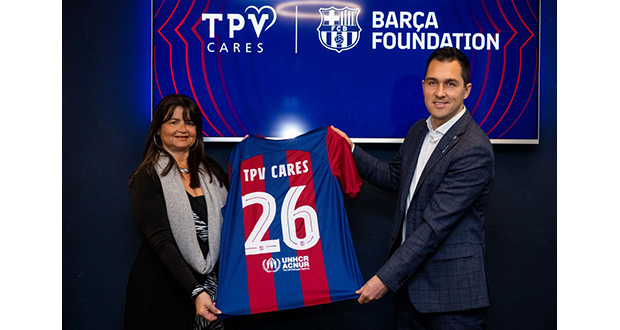 TPV-Cares-FC-Barca-Signing-Stefan-van-Sabben-Victoria-Orellana-6230x330-1.jpg