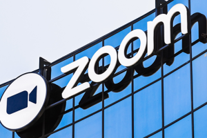 Zoom-HQ-shutterstock-620x330-1-300x200.png